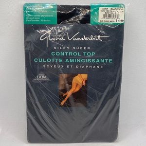 Gloria Vanderbilt Silky Sheer Control Top Pantyhose Nylons Size D 160-200 lbs